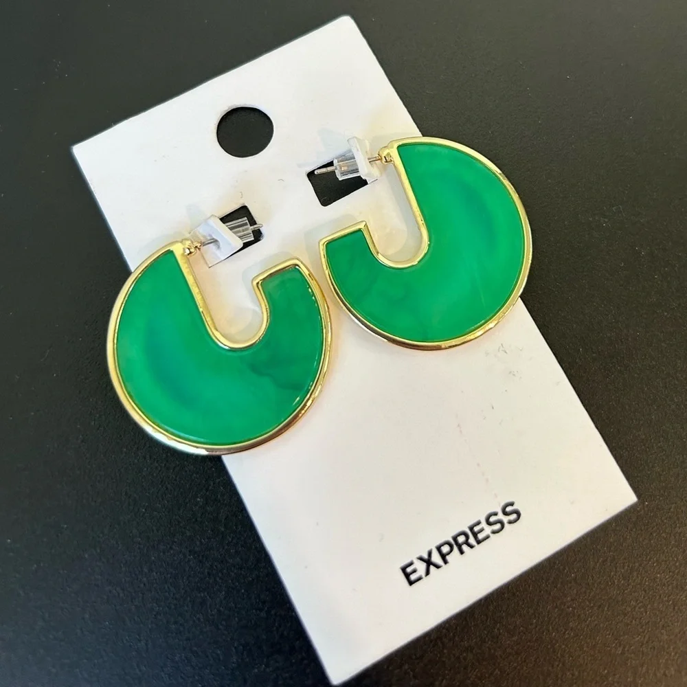 Express green earrings